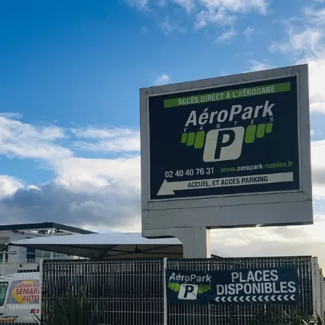 Acces parking aeropark aeroport nantes atlantique2